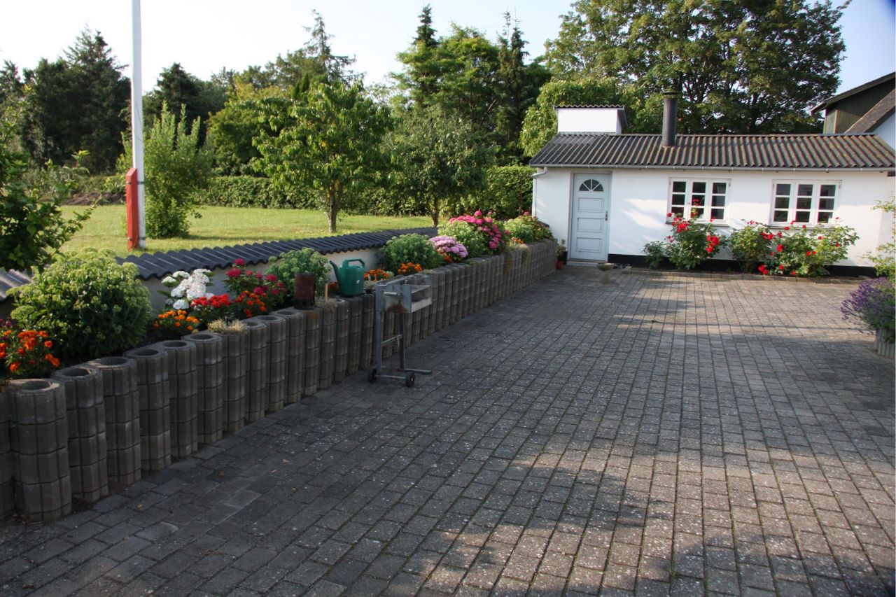 image 04
